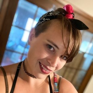 Meet your Posher, Meg